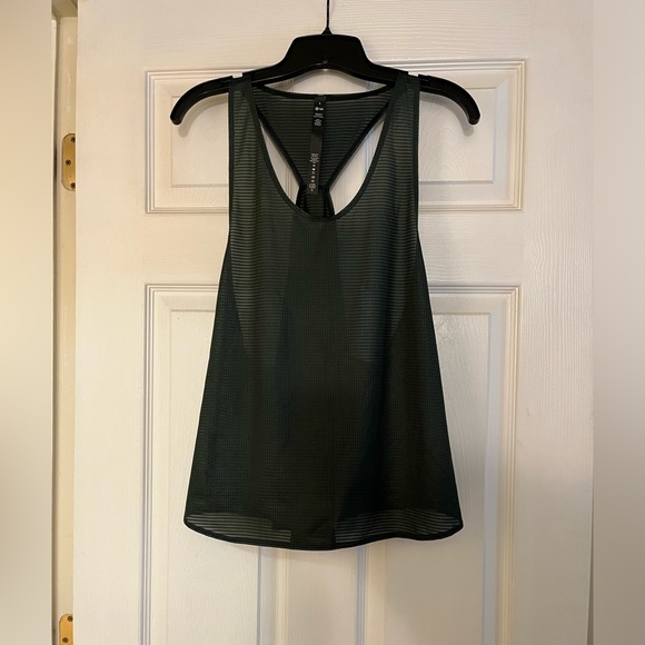 Lululemon Lab Grid Mesh Singlet Graphic - Picture 3 of 7